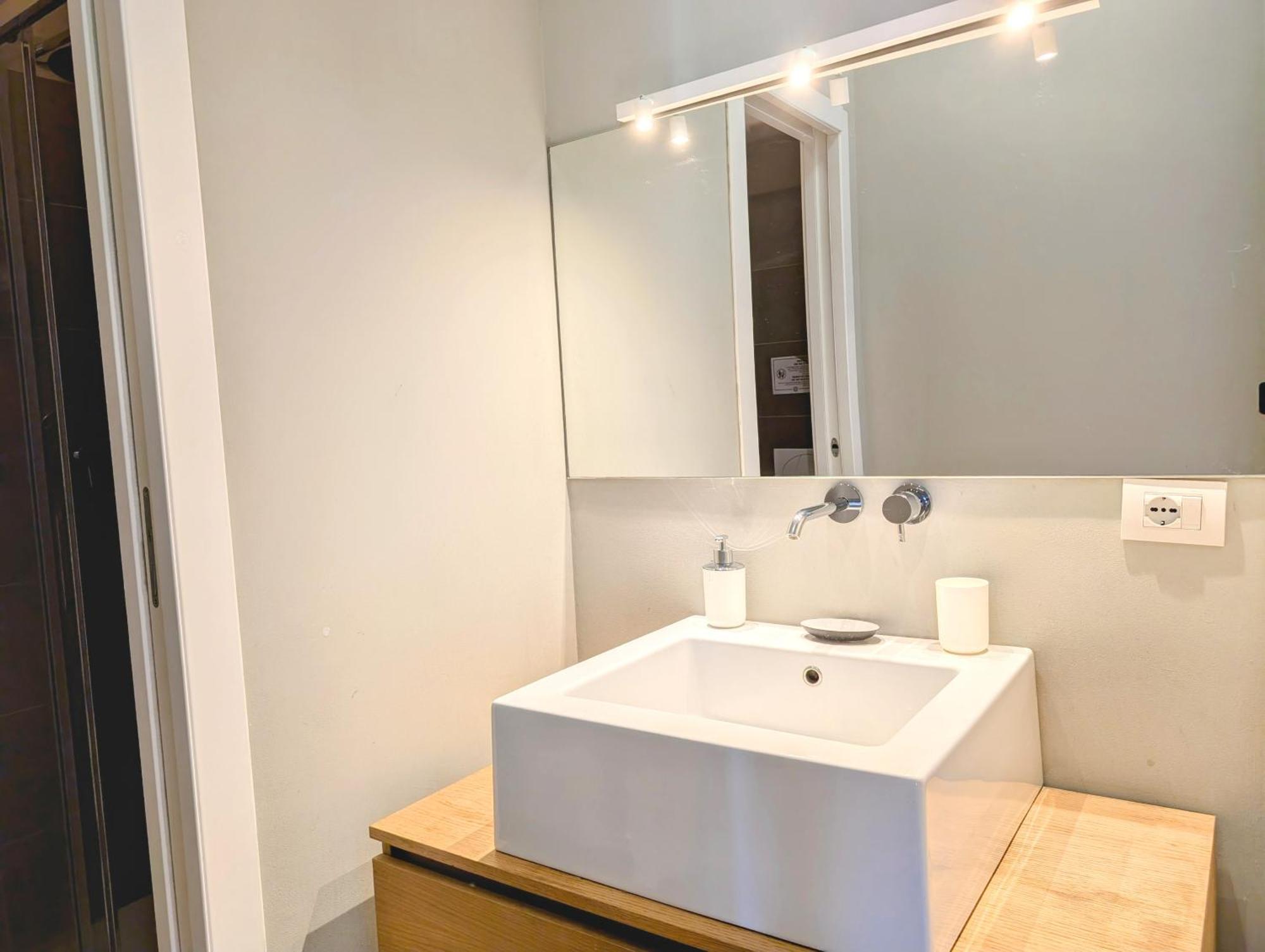 Dame Apartment Милано Екстериор снимка